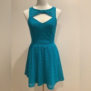 Material Girl Teal Sleeveless Dress Size M